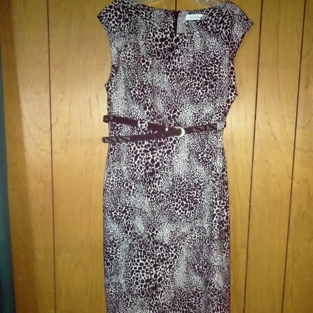 Calvin Klein Size 12 Sleeveless Knee Length Dress